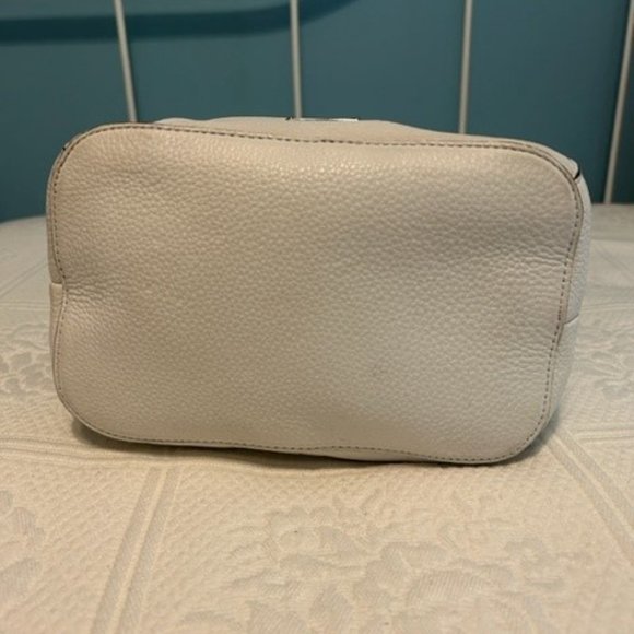 EUC Rebecca Minkoff Lexi mini bucket leather Crossbody shoulder leather - Picture 3 of 6